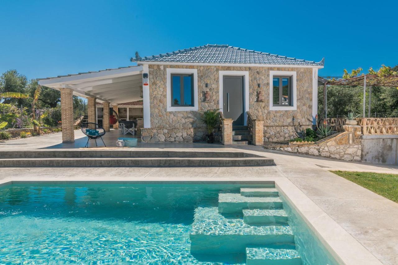 Binios Villa - Private Pool, Walking Distance From The Beach Vasilikos  Bagian luar foto
