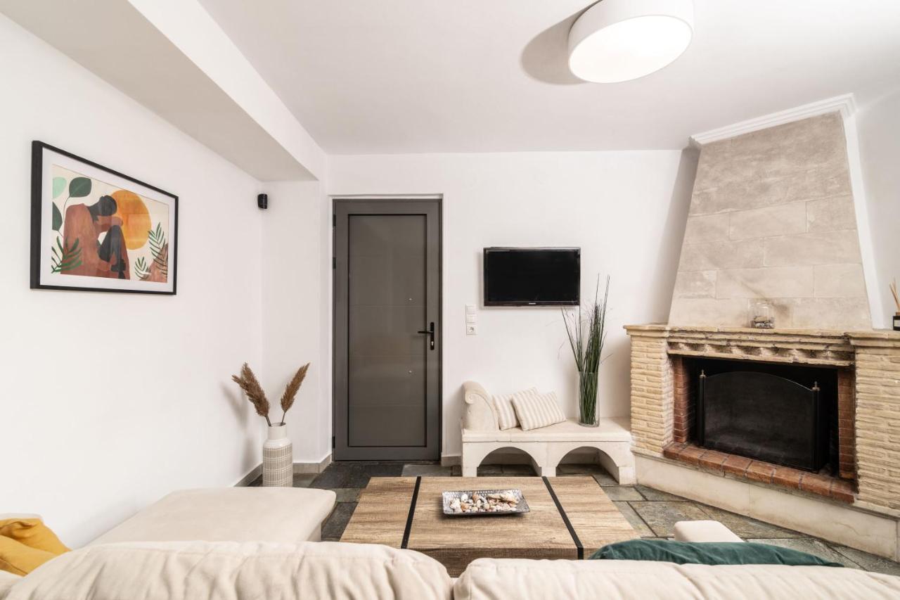 Binios Villa - Private Pool, Walking Distance From The Beach Vasilikos  Bagian luar foto