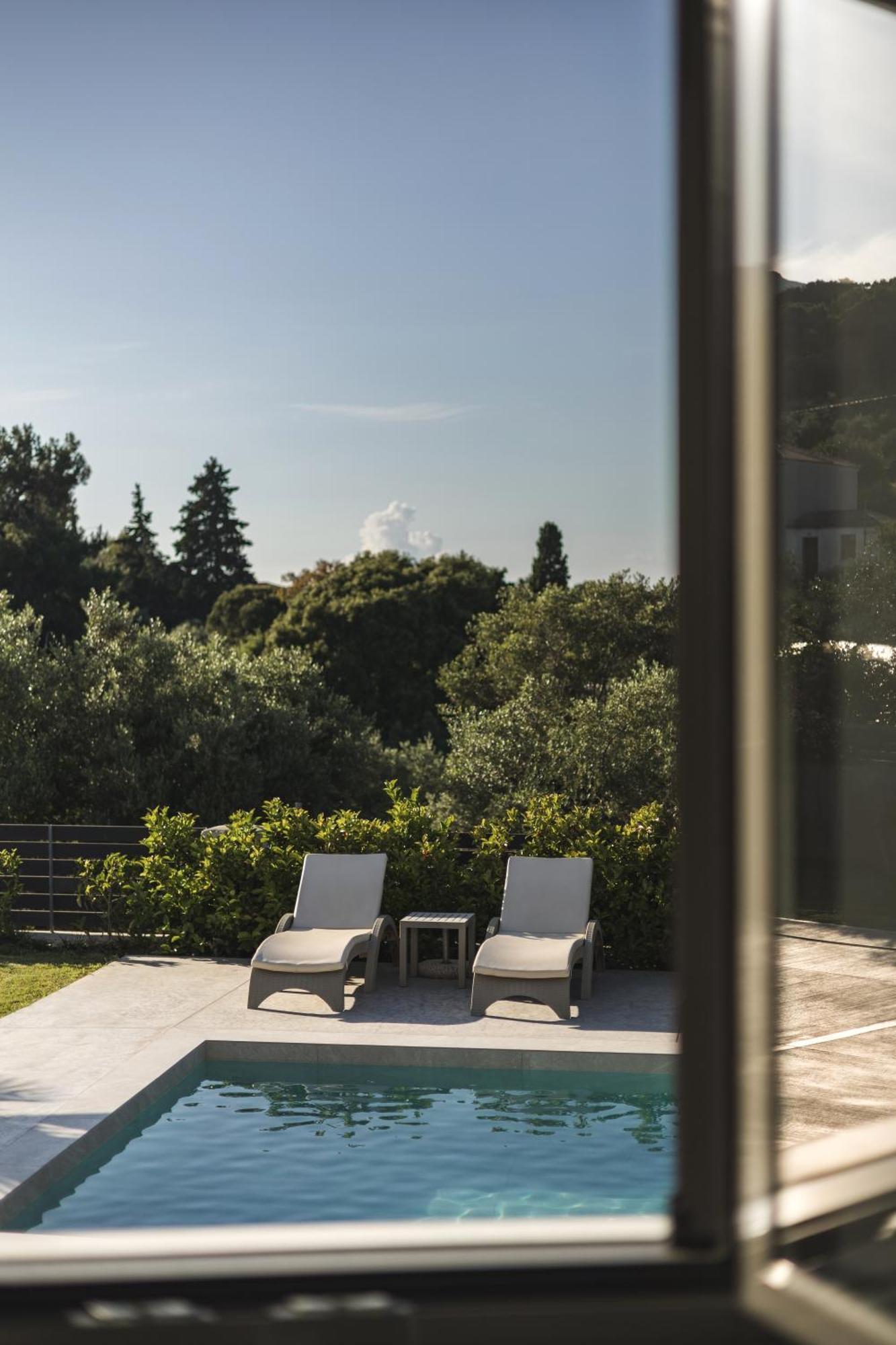 Binios Villa - Private Pool, Walking Distance From The Beach Vasilikos  Bagian luar foto