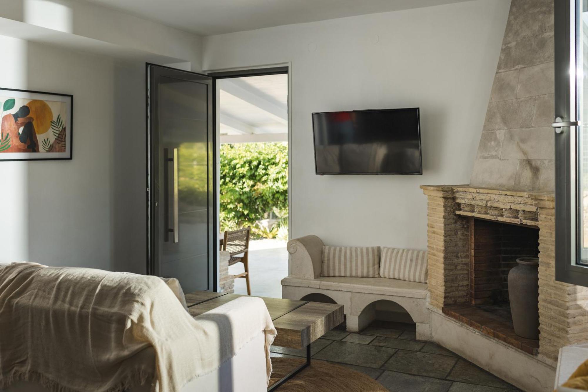 Binios Villa - Private Pool, Walking Distance From The Beach Vasilikos  Bagian luar foto