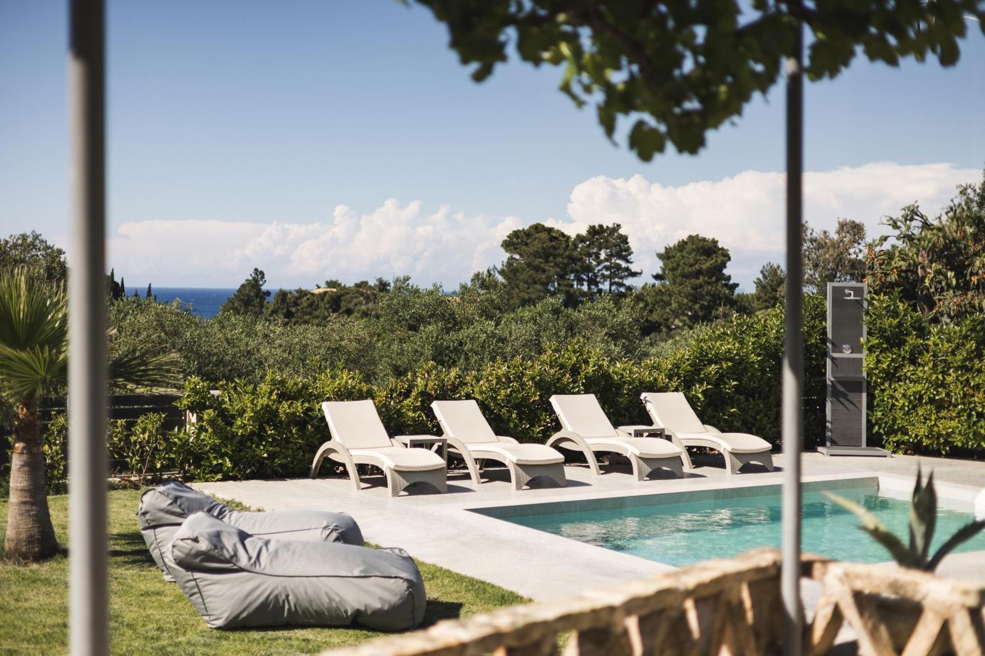 Binios Villa - Private Pool, Walking Distance From The Beach Vasilikos  Bagian luar foto